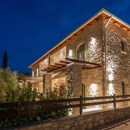 Bellou Villas Sivota Eksteriør billede